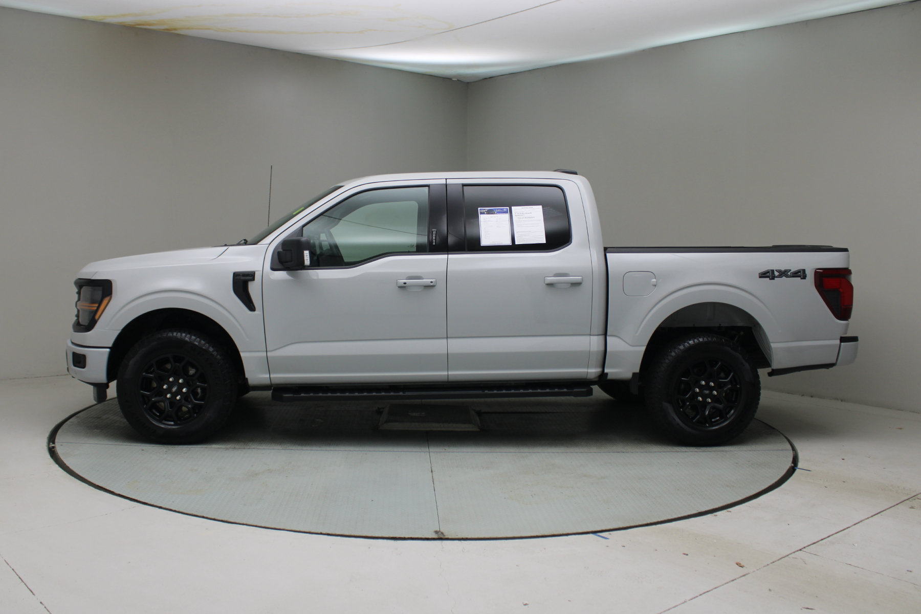 Certified 2024 Ford F150 XLT w/ Equipment Group 302A MID AWD/4WD image 26