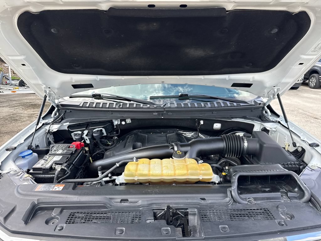 Certified 2020 Ford Expedition Max XLT w/ Equipment Group 202A RWD image 32