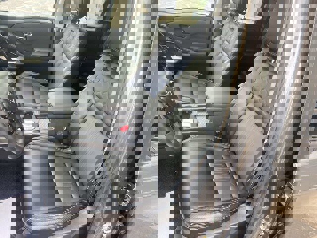 Used 2024 Nissan Frontier SL image 7