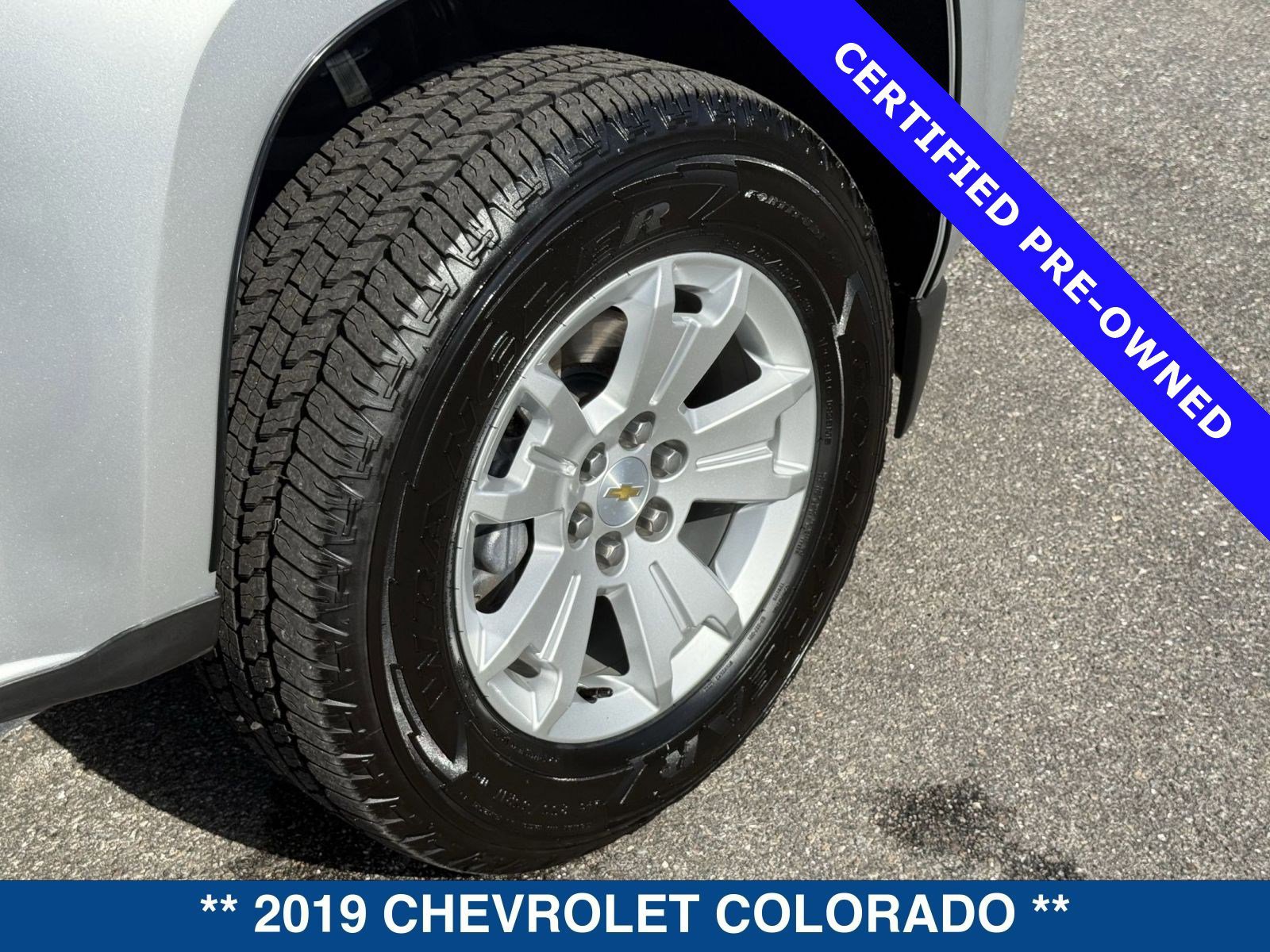 Used 2019 Chevrolet Colorado LT w/ LT Convenience Package image 14