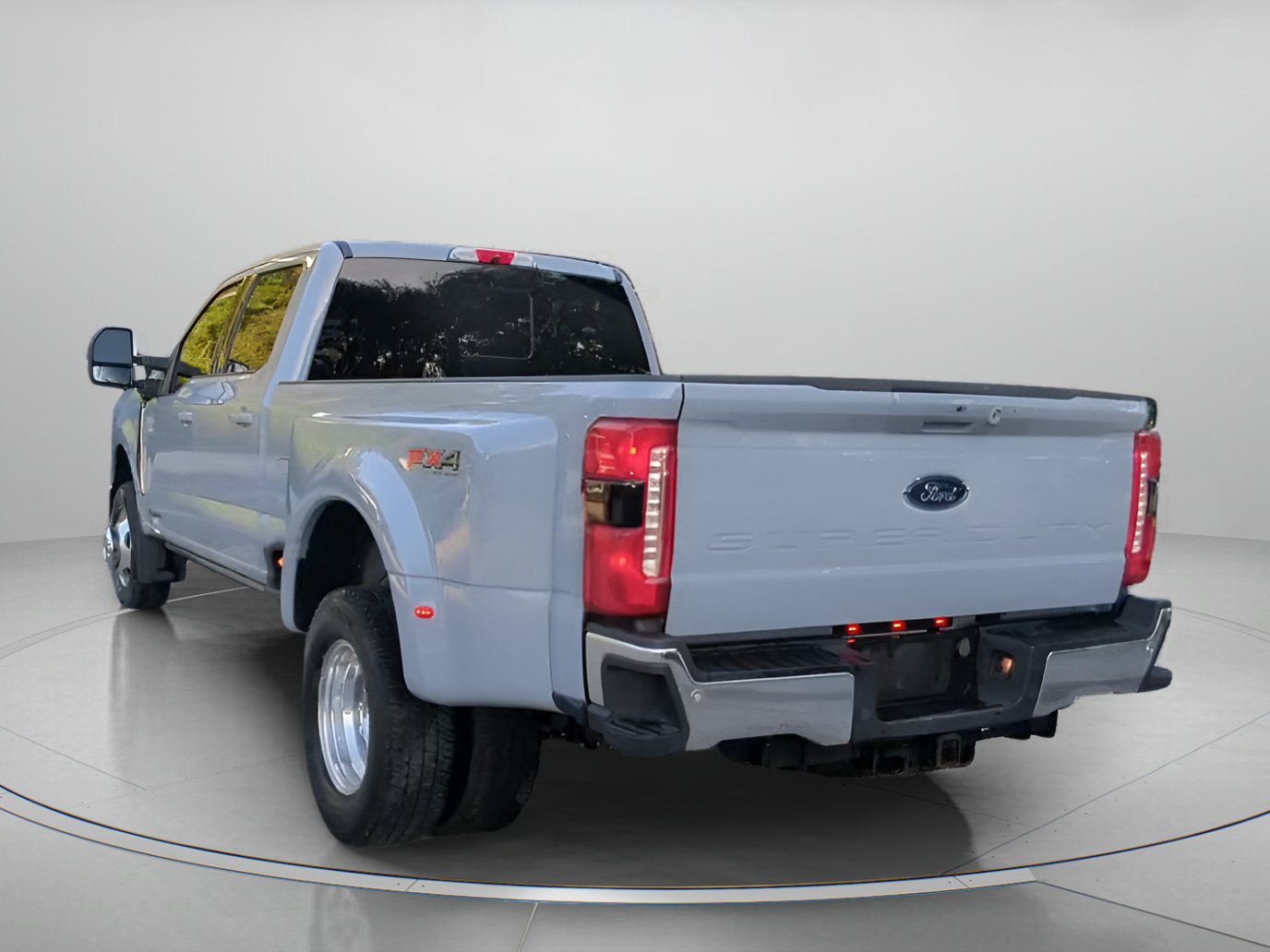 Certified 2024 Ford F350 Lariat w/ Lariat Ultimate Package AWD/4WD image 23