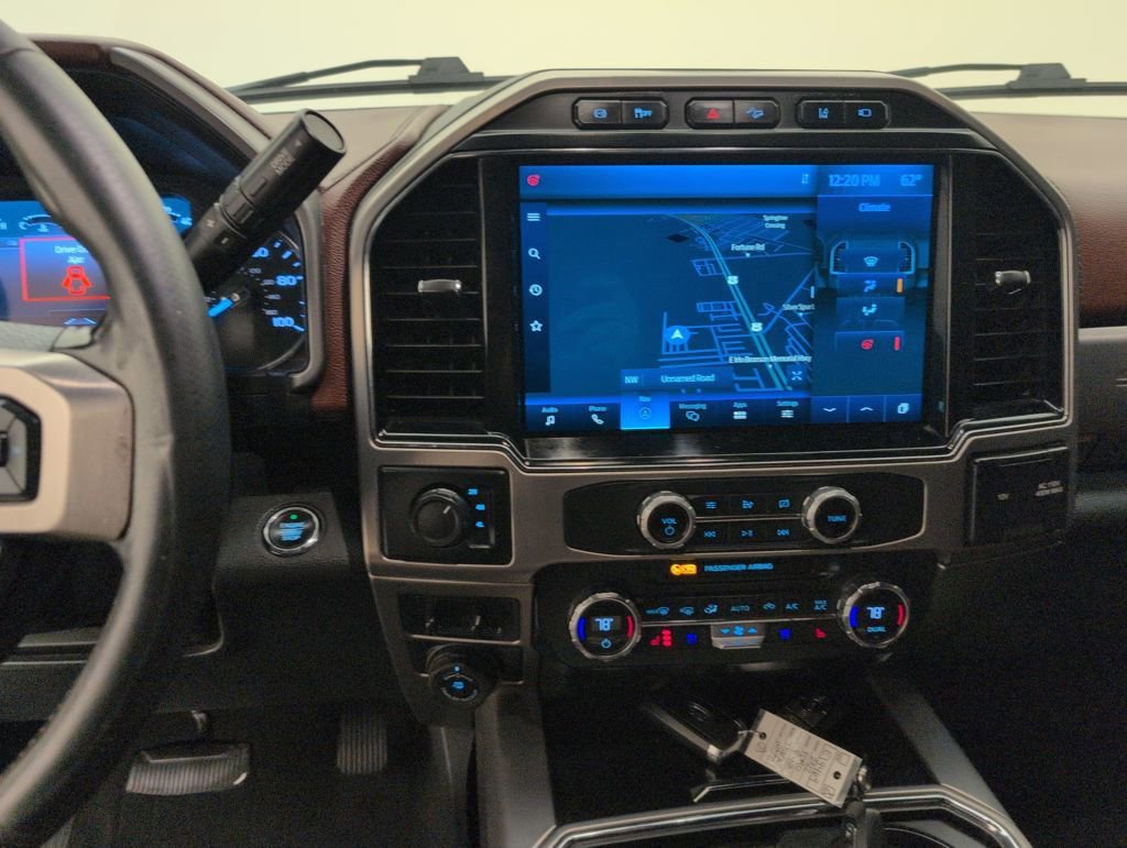 Certified 2022 Ford F450 Platinum w/ FX4 Off-Road Package image 18