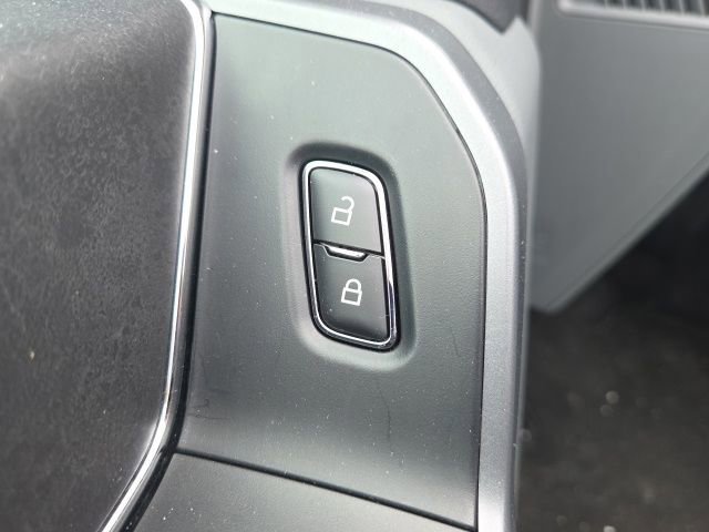 Certified 2025 Ford F150 XLT w/ Equipment Group 301A Standard image 21