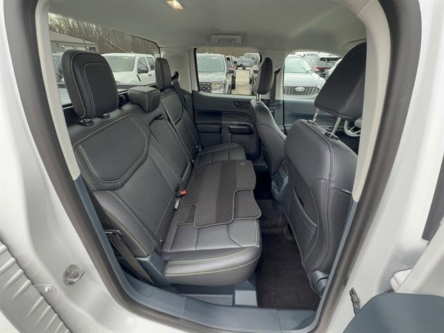 Certified 2025 Ford Maverick Lobo image 24