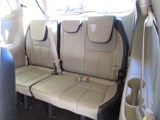 Used 2019 Kia Sedona EX image 26