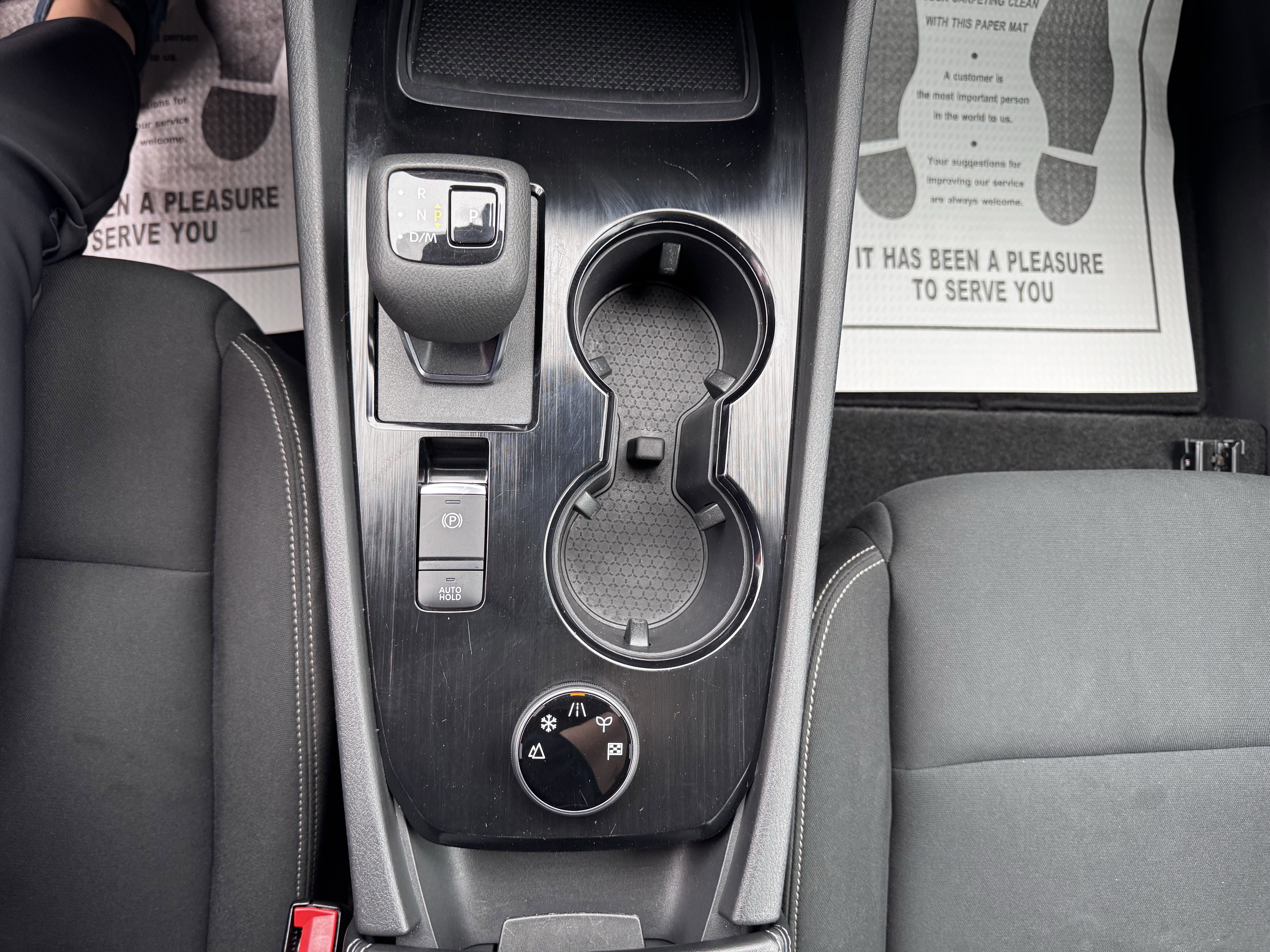 Used 2023 Nissan Rogue S image 21