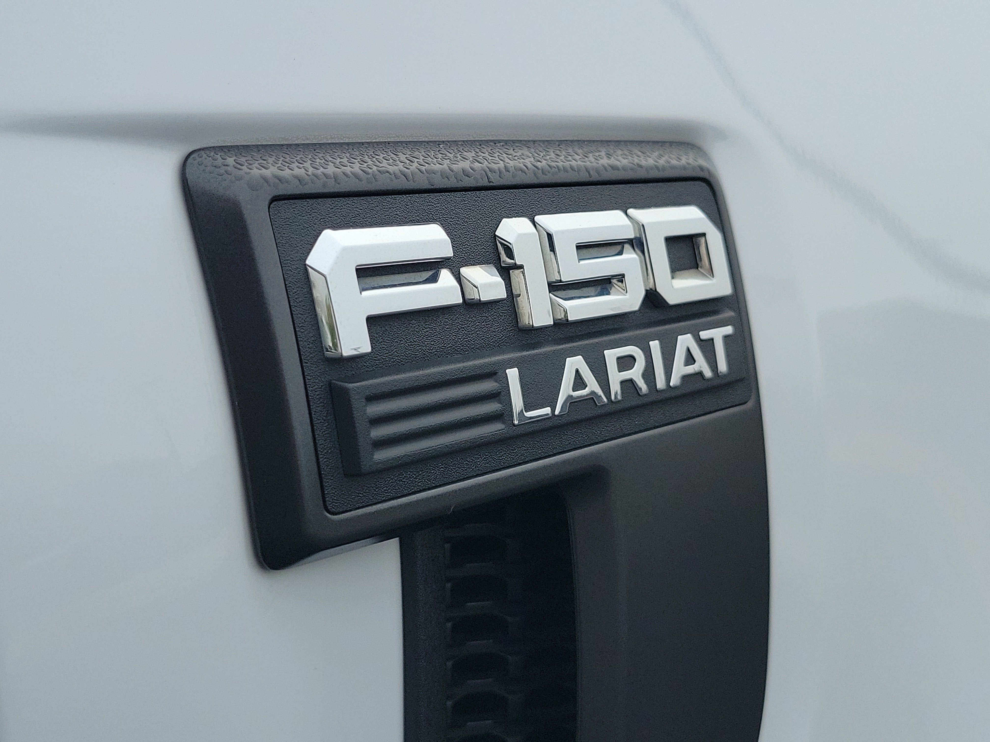 Certified 2022 Ford F150 Lariat AWD/4WD image 32