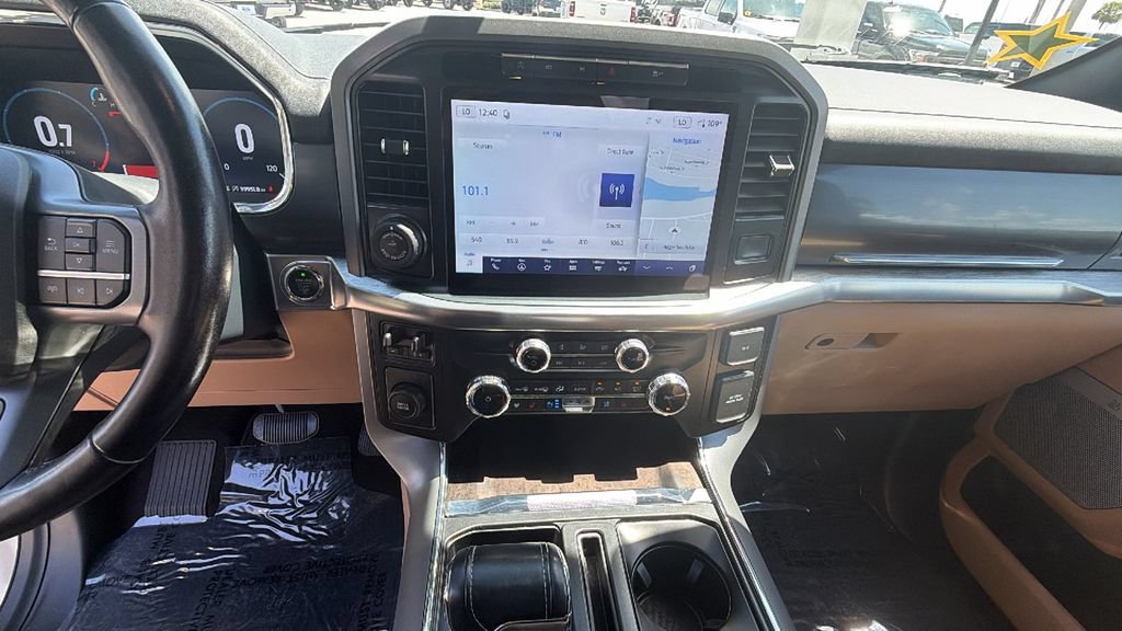 Certified 2022 Ford F150 Lariat w/ Equipment Group 502A High RWD image 20