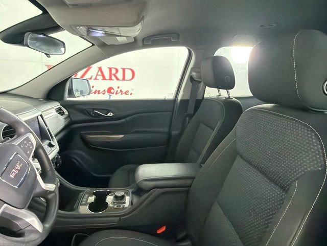 Used 2021 GMC Acadia SLE w/ Driver Convenience Package FWD image 11