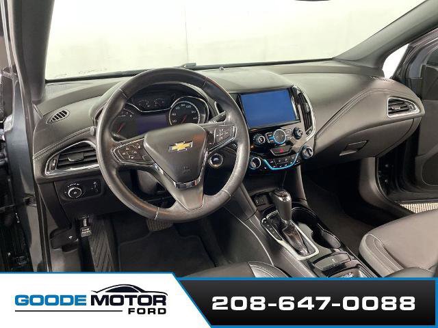 Used 2017 Chevrolet Cruze Premier image 9