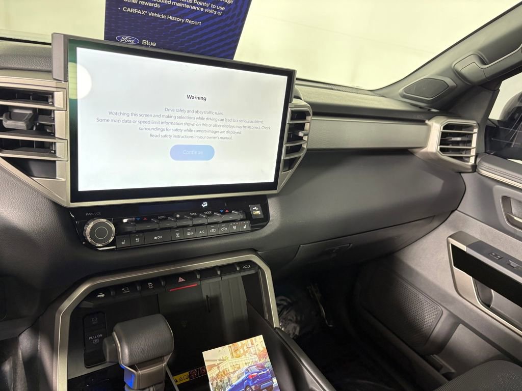 Used 2025 Toyota Tundra Limited image 18