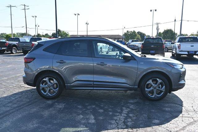 Certified 2024 Ford Escape ST-Line w/ Tech Pack #1 AWD/4WD image 8