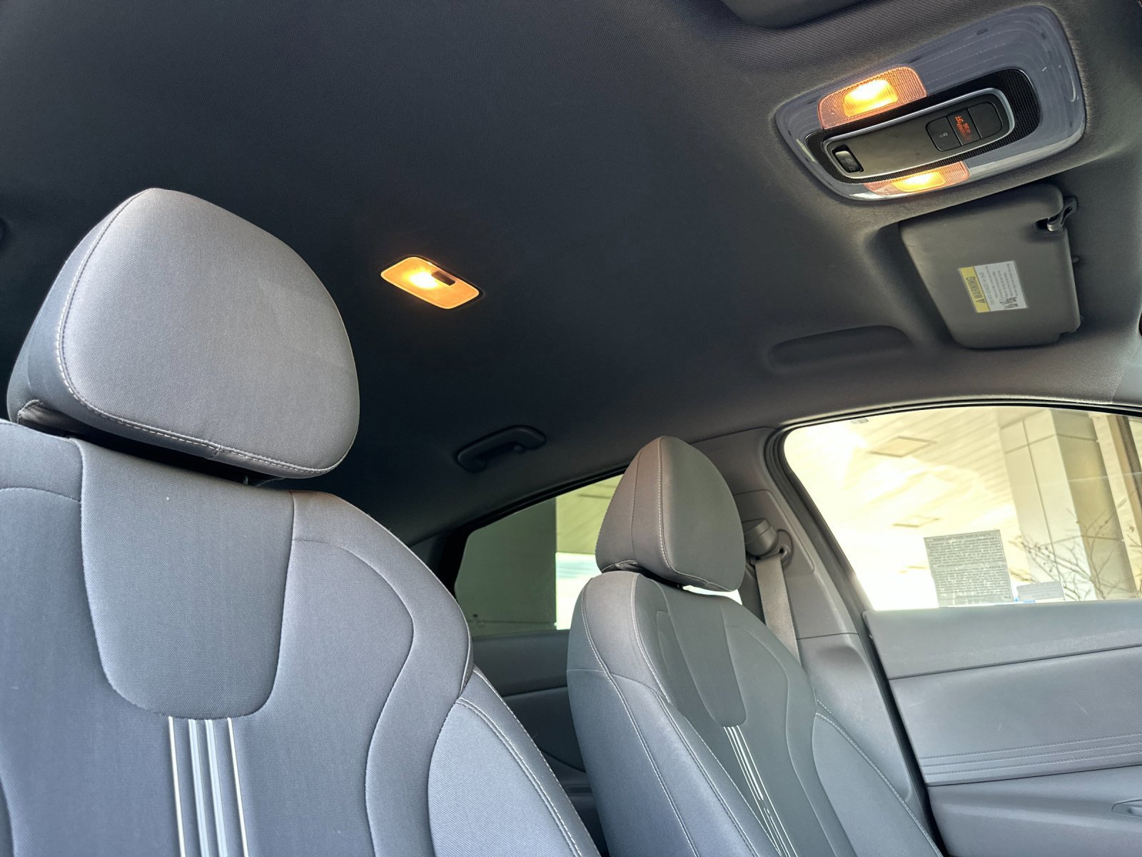 Used 2021 Hyundai Elantra SEL image 16