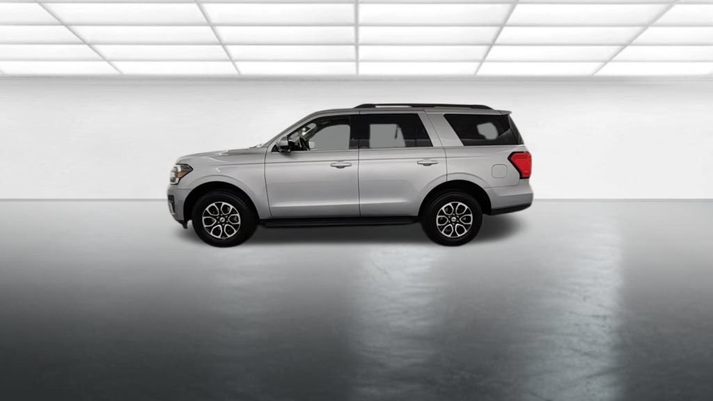 Certified 2024 Ford Expedition XLT AWD/4WD image 6