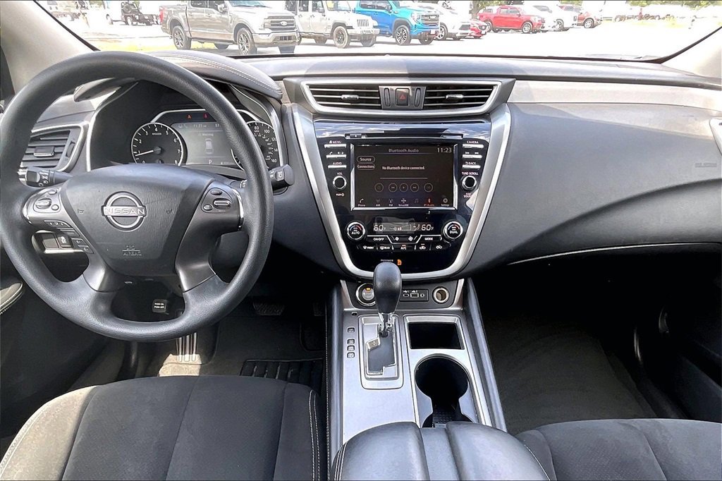 Used 2023 Nissan Murano S image 7