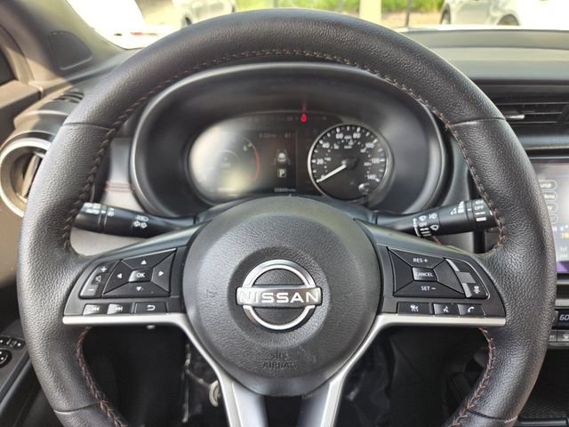 Used 2023 Nissan Kicks SR w/ SR Premium Package FWD image 26