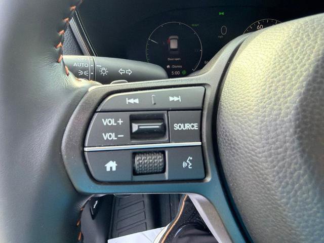 Used 2025 Honda CR-V Sport image 16