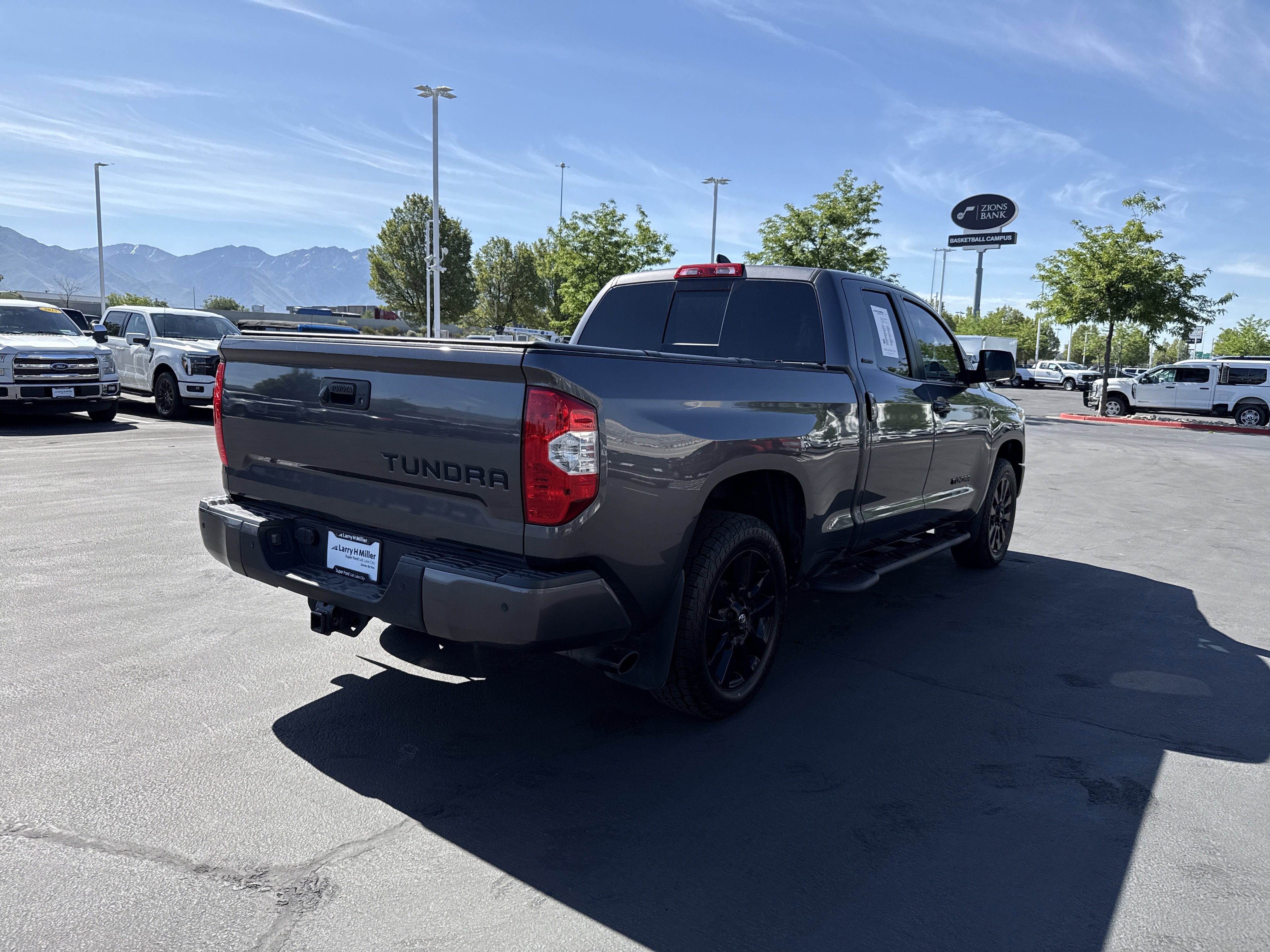 Used 2021 Toyota Tundra Limited w/ Nightshade Special Edition AWD/4WD image 5