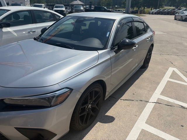 Used 2023 Honda Civic Sport image 2