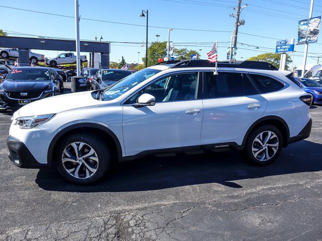 Used 2022 Subaru Outback Limited AWD/4WD image 5