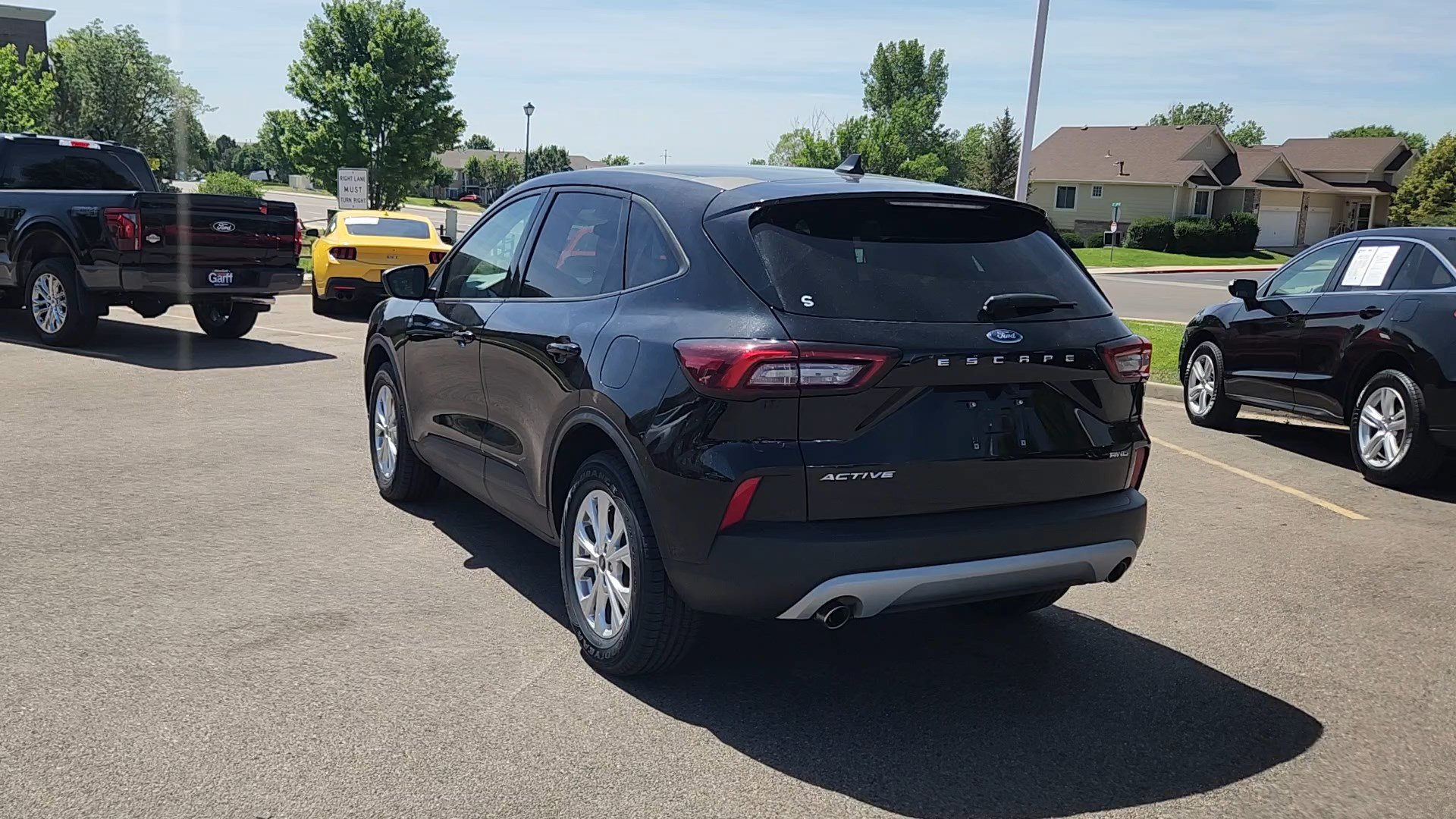 Certified 2025 Ford Escape Active AWD/4WD image 4