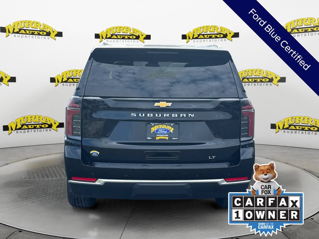 Used 2025 Chevrolet Suburban LT RWD image 5