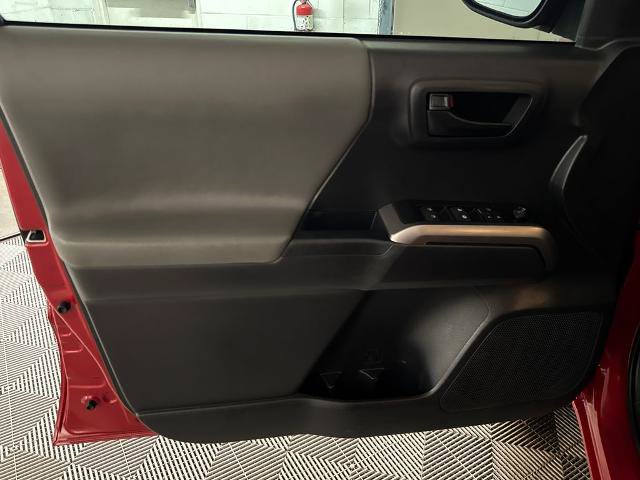 Used 2023 Toyota Tacoma SR5 RWD image 15