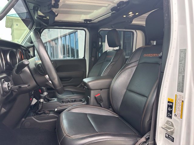 Used 2023 Jeep Gladiator Mojave AWD/4WD image 14