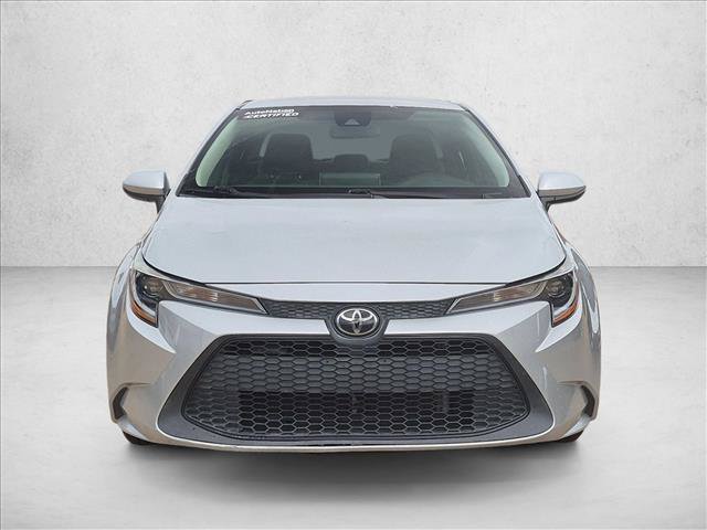 Used 2021 Toyota Corolla LE FWD image 2