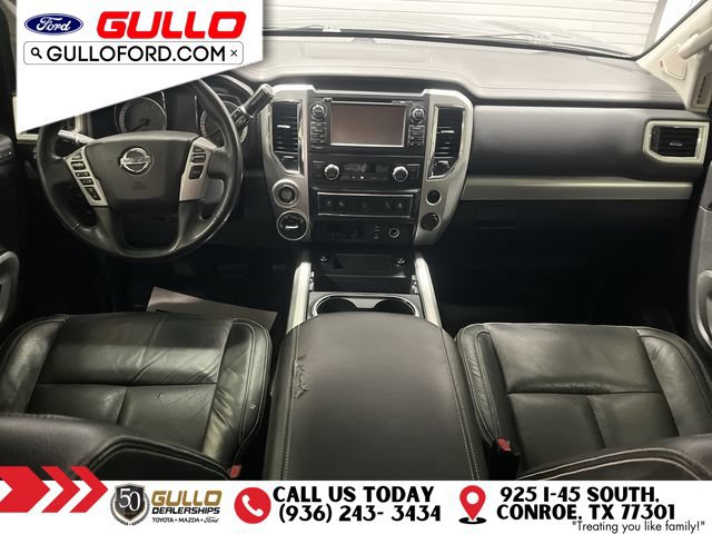 Used 2018 Nissan Titan PRO-4X w/ Pro-4x Convenience Package AWD/4WD image 13