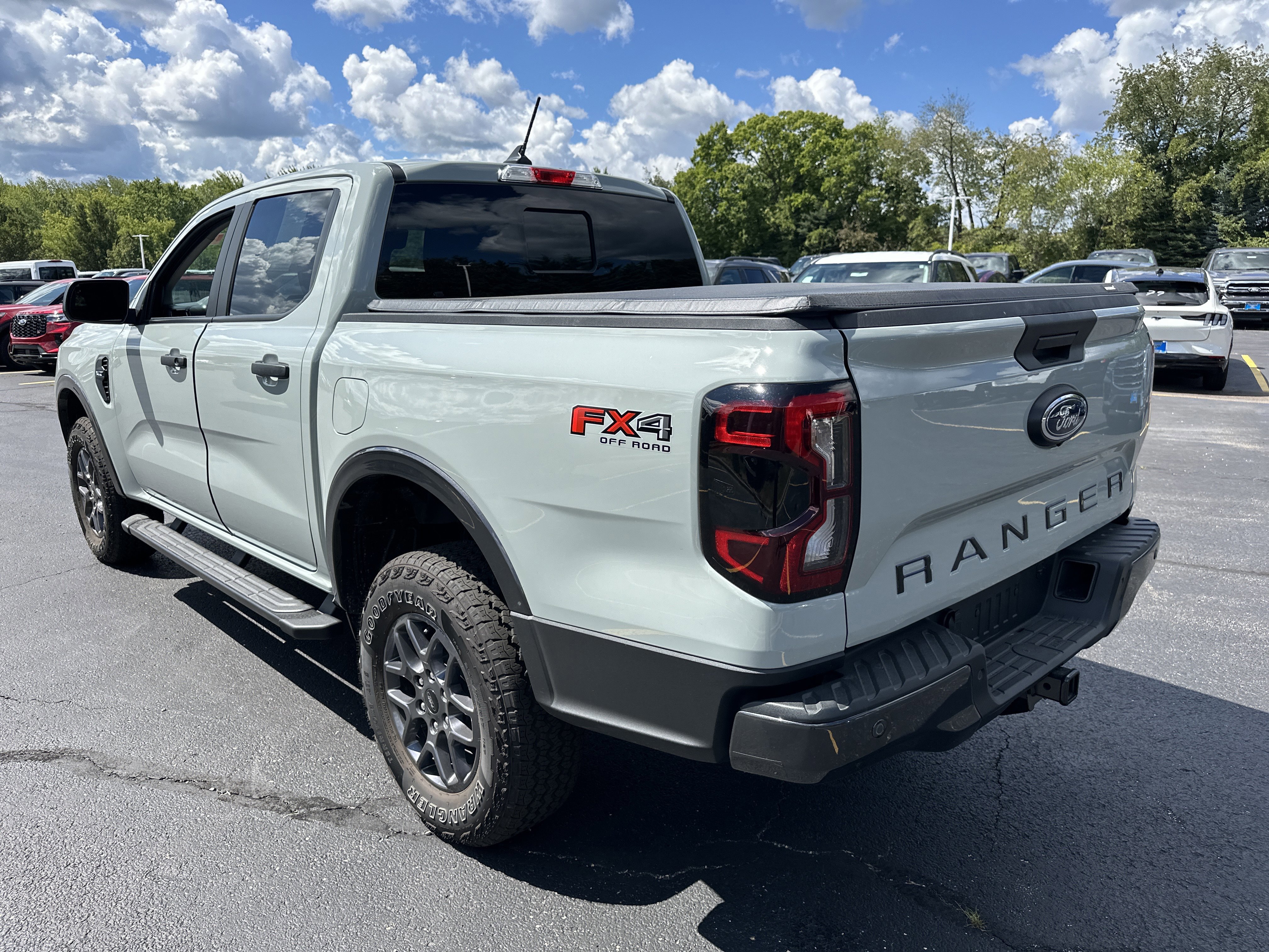 Certified 2024 Ford Ranger XLT w/ FX4 Off-Road Package image 5