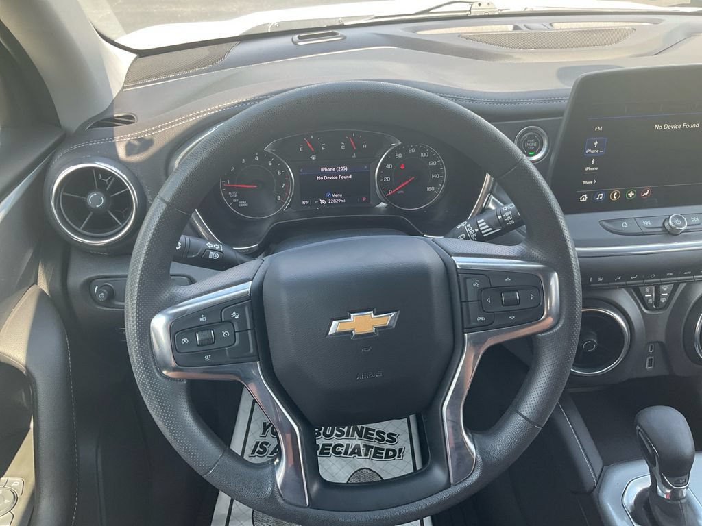 Used 2023 Chevrolet Blazer LT FWD image 23