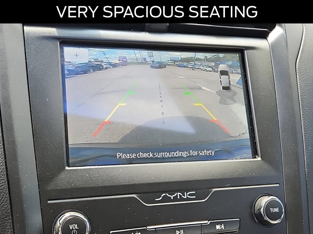 Certified 2020 Ford Fusion SE w/ Equipment Group 151A FWD image 27