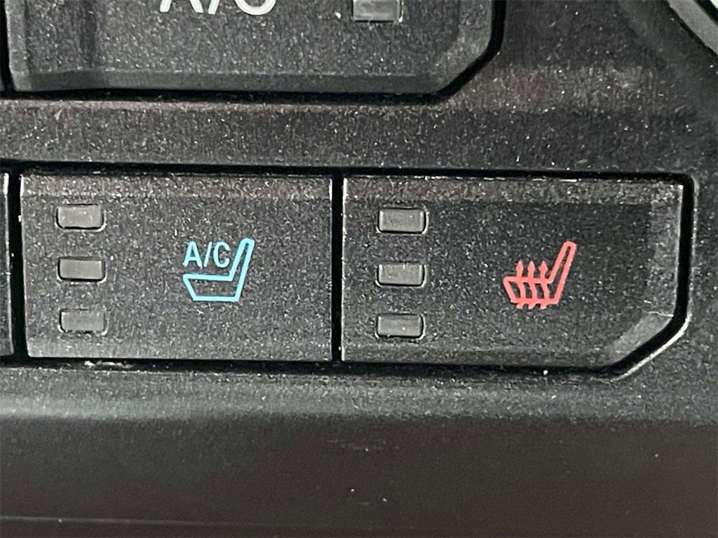 Certified 2017 Ford F150 Lariat w/ Equipment Group 502A Luxury image 20