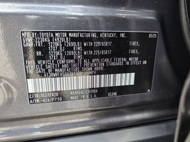 Used 2025 Toyota RAV4 XLE AWD/4WD image 21