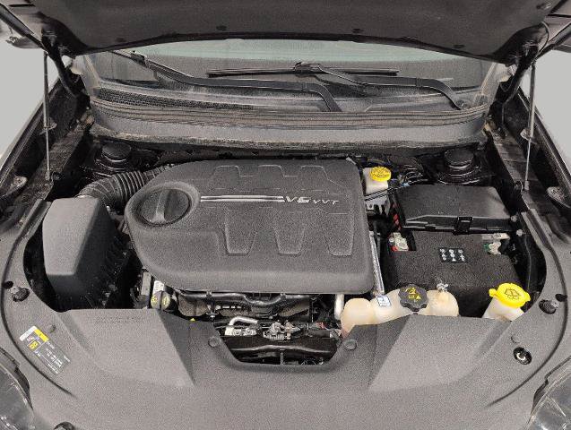 Used 2021 Jeep Cherokee Trailhawk AWD/4WD image 9