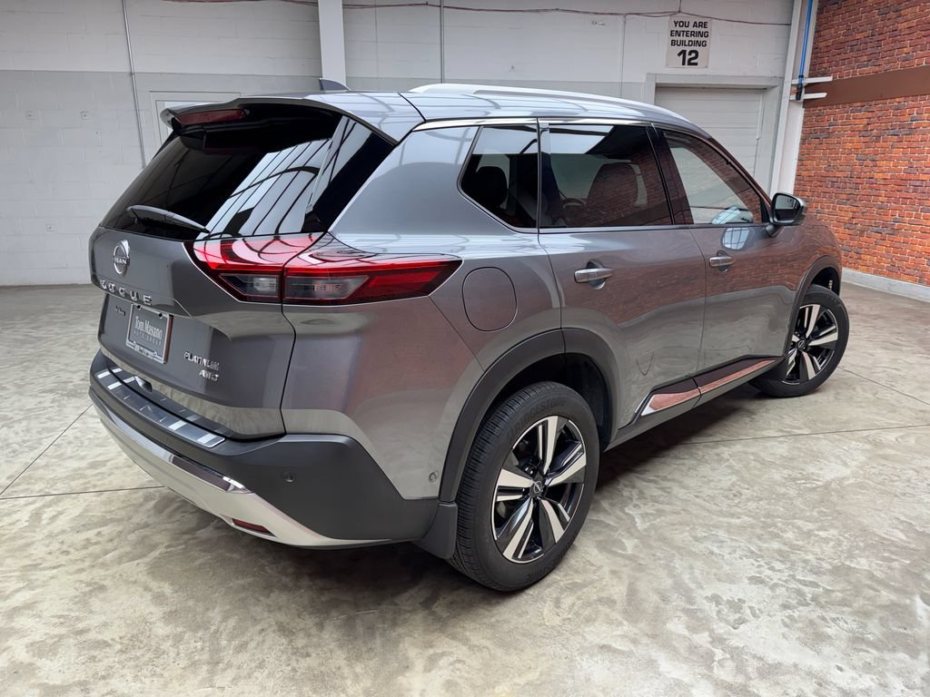 Used 2022 Nissan Rogue Platinum w/ Head-Up Display Package AWD/4WD image 6