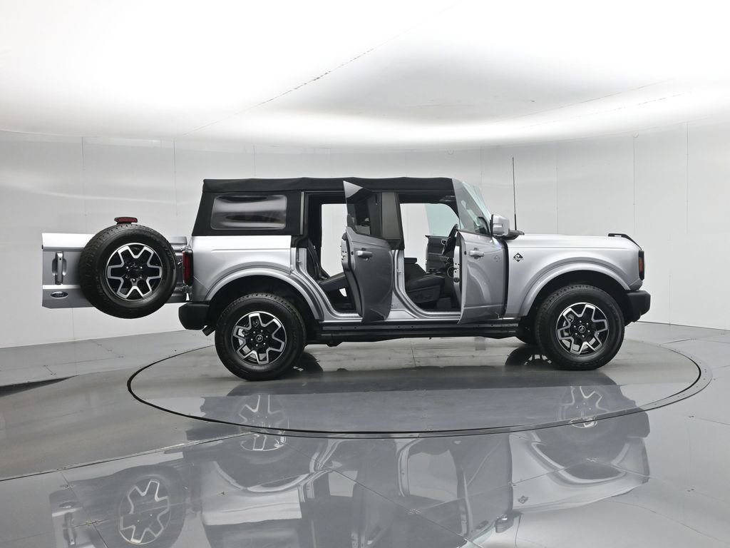 Certified 2021 Ford Bronco Outer Banks image 5