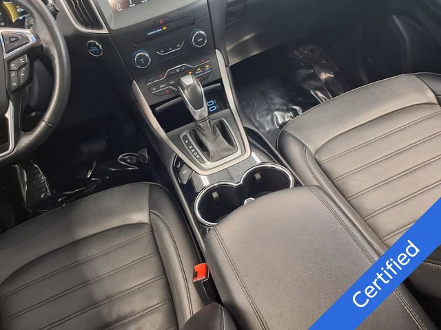 Certified 2018 Ford Edge SEL w/ Canadian Touring Package AWD/4WD image 12