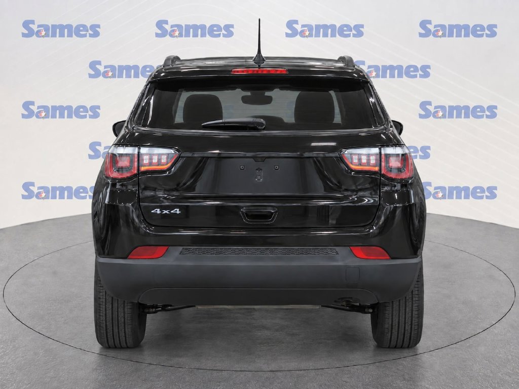 Used 2025 Jeep Compass Latitude w/ Altitude Special Edition AWD/4WD image 6