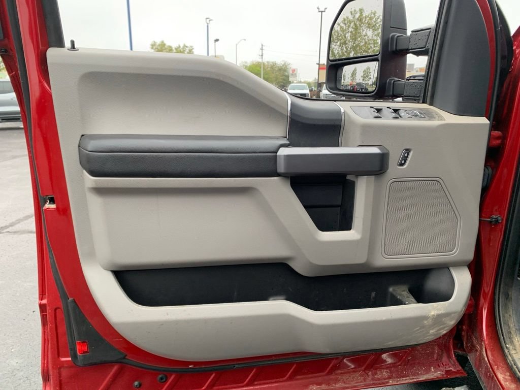 Certified 2022 Ford F350 XLT AWD/4WD image 29