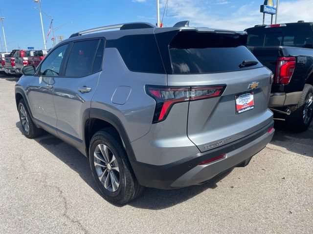 Used 2025 Chevrolet Equinox LT w/ Convenience Package II AWD/4WD image 6