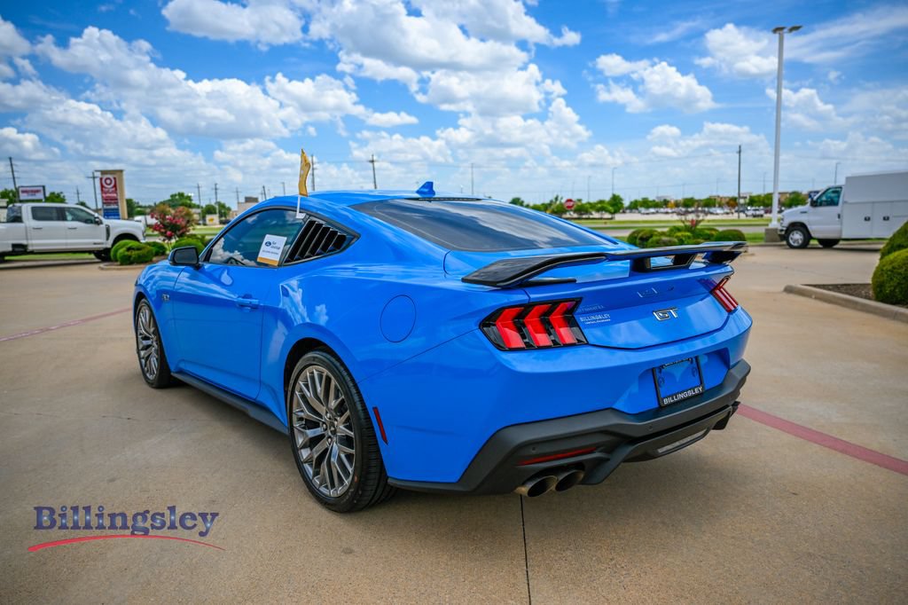 Certified 2024 Ford Mustang GT Premium RWD image 5