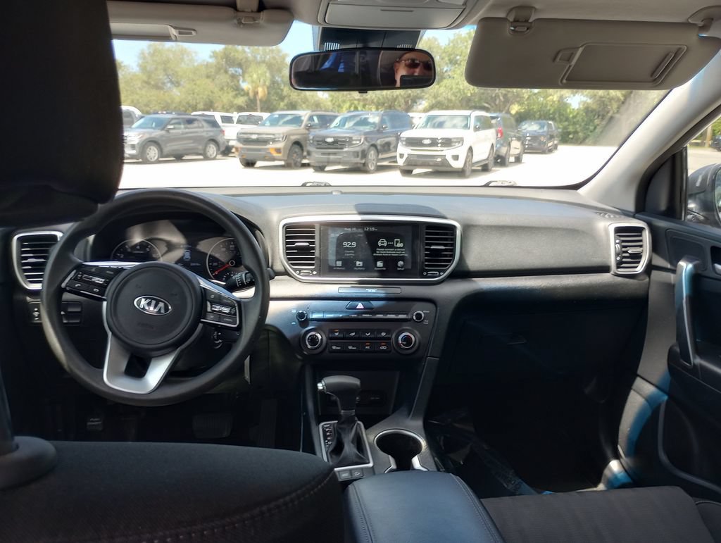 Used 2021 Kia Sportage LX FWD image 19