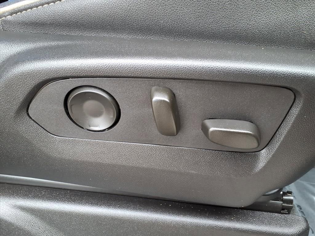 Used 2024 Chevrolet Tahoe Premier image 12