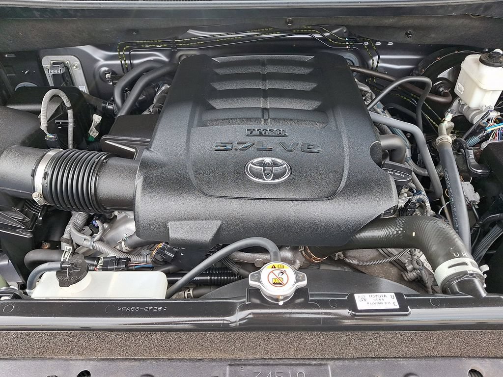 Used 2018 Toyota Tundra Platinum AWD/4WD image 28