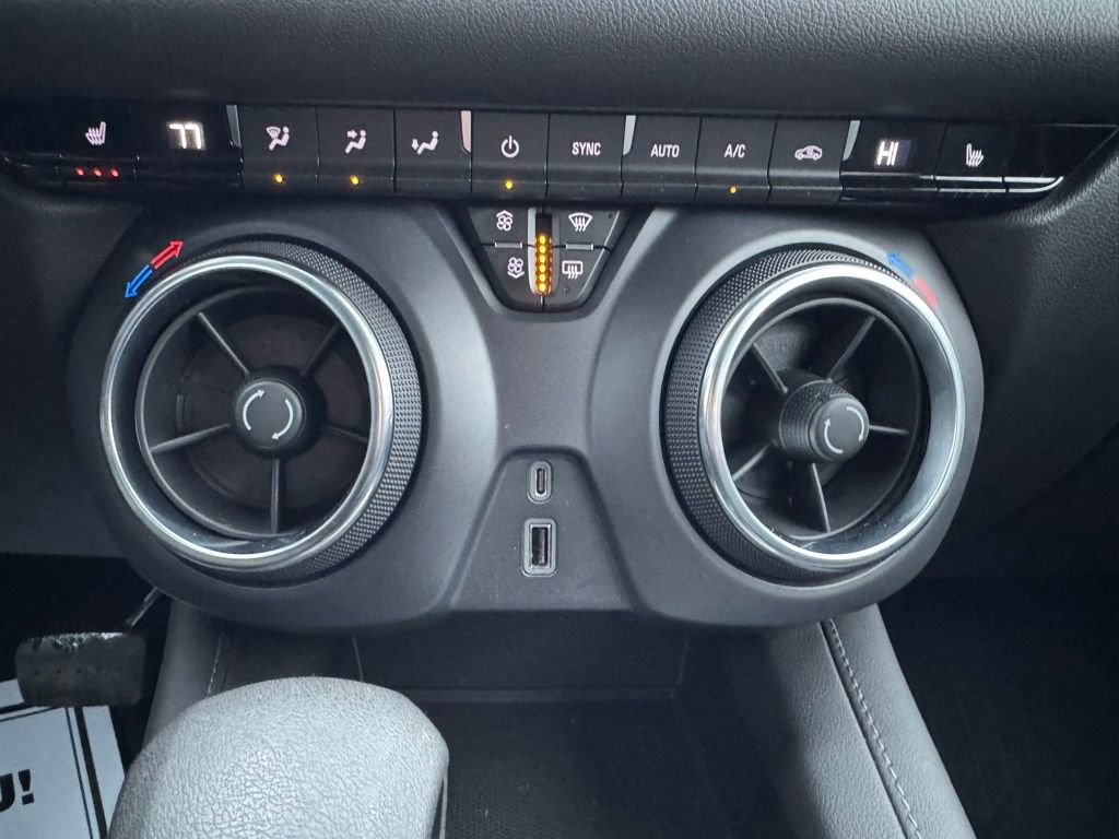 Used 2021 Chevrolet Blazer LT image 19