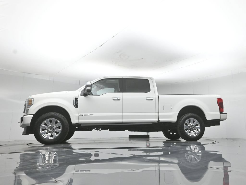 Certified 2022 Ford F250 Platinum w/ FX4 Off-Road Package AWD/4WD image 55