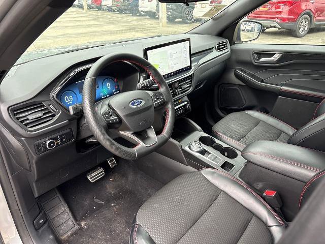 Certified 2023 Ford Escape ST-Line Select w/ Tech Pack #2 AWD/4WD image 6