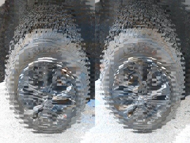 Certified 2019 Ford Escape SE image 12